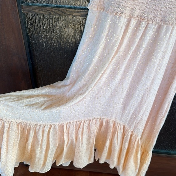 A L C peach sleeveless dress with gold threading throughout New with tags size 6 - Picture 6 of 11